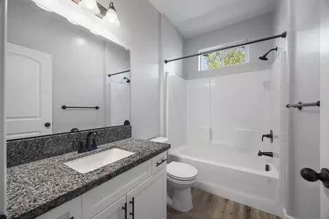 Bath - 4011 W Nellis Ave, Visalia, CA 93277 photo 1 of 2