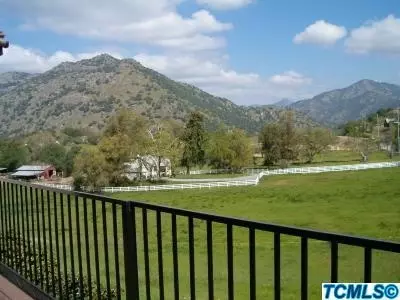 41636 S Fork Dr, Three Rivers, CA 93271 photo 2