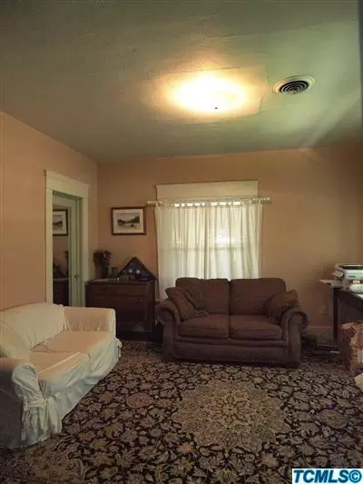 422 S D St, Exeter, CA 93221 photo 6