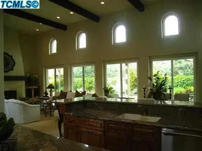 4802 W Delta Ave, Visalia, CA 93291 photo 9