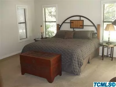 3117 E Grove Ave, Visalia, CA 93292 photo 25