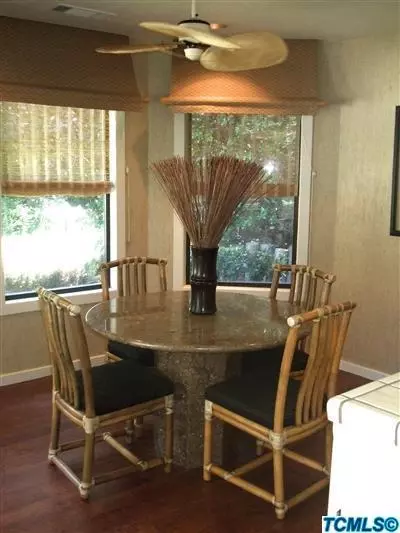 3117 E Grove Ave, Visalia, CA 93292 photo 21