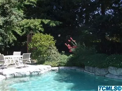 3117 E Grove Ave, Visalia, CA 93292 photo 13