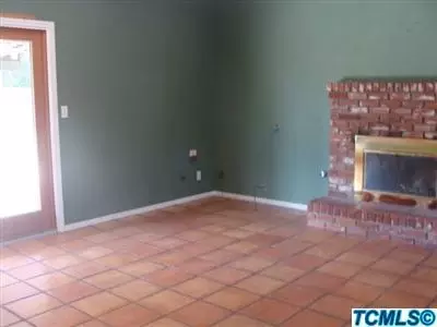 2239 E Feemster Ave, Visalia, CA 93292 photo 3