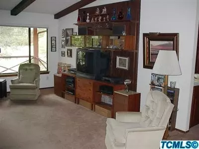40897 Cherokee Oaks Dr, Three Rivers, CA 93271 photo 5