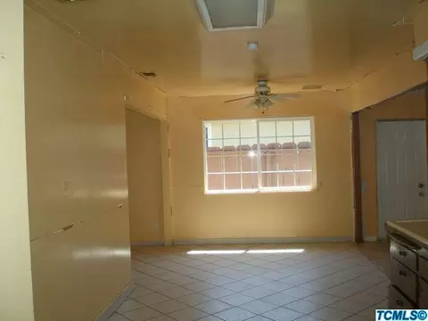 1829 Meadow Ln, Dinuba, CA 93618 photo 5