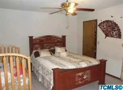 1560 E North Way, Dinuba, CA 93618 photo 5