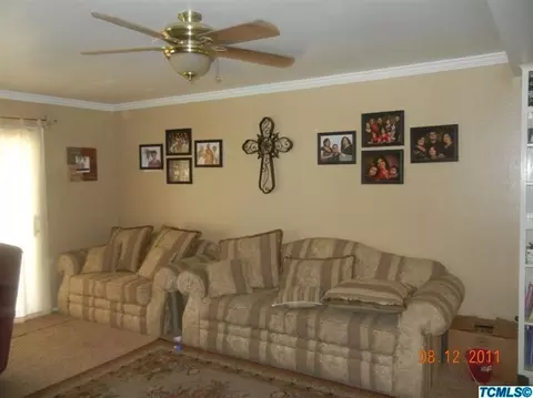 604 E Cambridge Ave, Visalia, CA 93292 photo 6