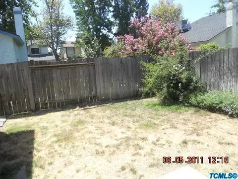 1231 E Ferguson Ave, Visalia, CA 93292 photo 7