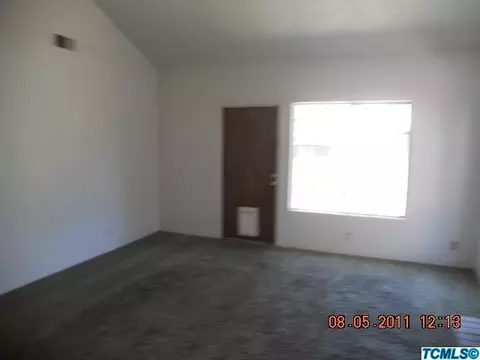 1231 E Ferguson Ave, Visalia, CA 93292 photo 3