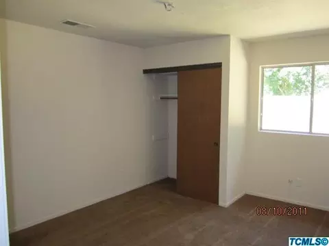 2006 E Beech Ave, Visalia, CA 93292 photo 8