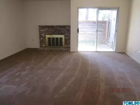 2006 E Beech Ave, Visalia, CA 93292 photo 5