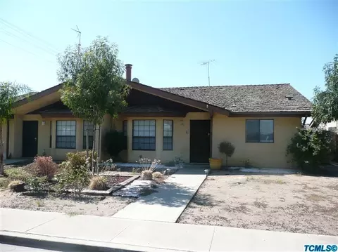 1680 E North Way, Dinuba, CA 93618 photo 3