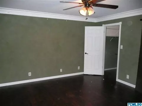 1680 E North Way, Dinuba, CA 93618 photo 5