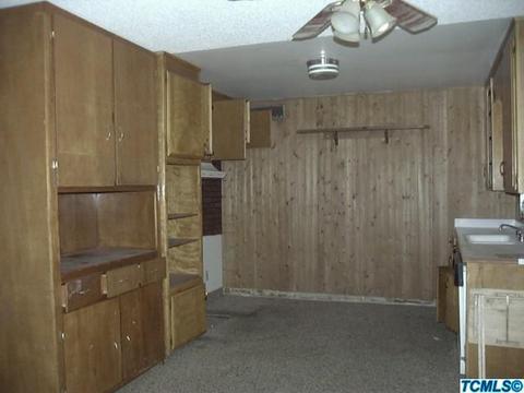 601 E Cypress Ave, Visalia, CA 93292 photo 9