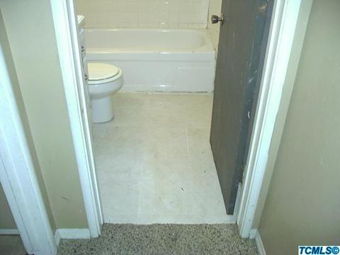 601 E Cypress Ave, Visalia, CA 93292 photo 12