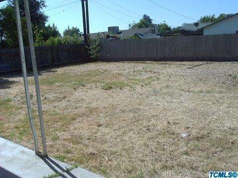 601 E Cypress Ave, Visalia, CA 93292 photo 4