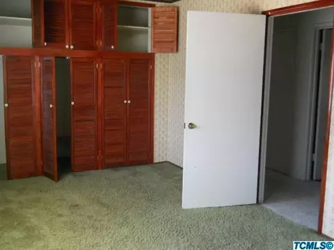 1740 E Cheryl Ln, Tulare, CA 93274 photo 12