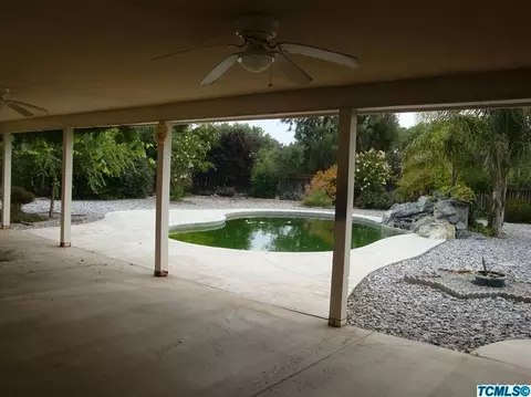 16531 Jackson Ave, Lemoore, CA 93245 photo 13
