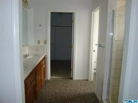 16531 Jackson Ave, Lemoore, CA 93245 photo 9