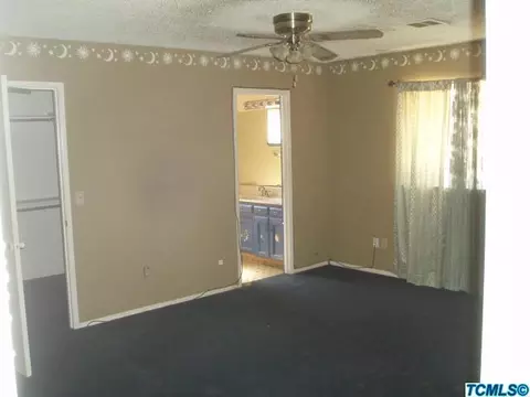 455 Mike Ct, Lemoore, CA 93245 photo 4