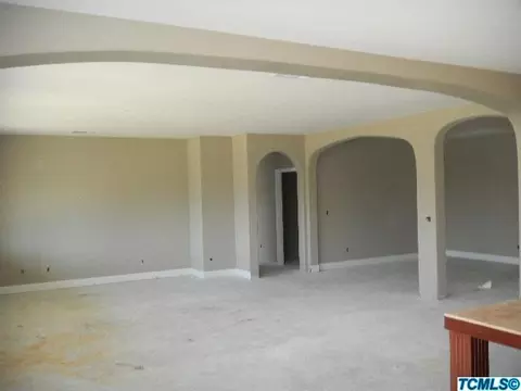 167 Hampton St, Tulare, CA 93274 photo 7