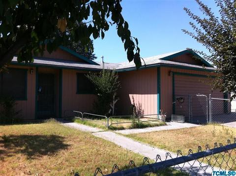 1409 E Cerritos Ave, Tulare, CA 93274 photo 2