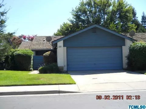1919 E Beech Ave, Visalia, CA 93292 photo 1