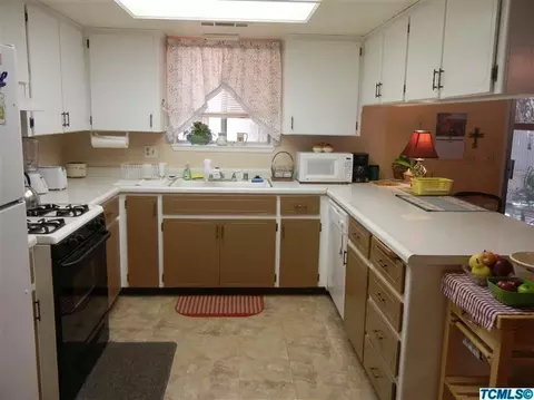 624 Moore Cir, Exeter, CA 93221 photo 6