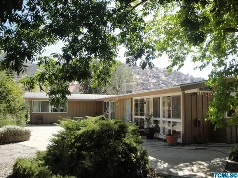 41759 N North Fork Dr, Three Rivers, CA 93271 photo 1