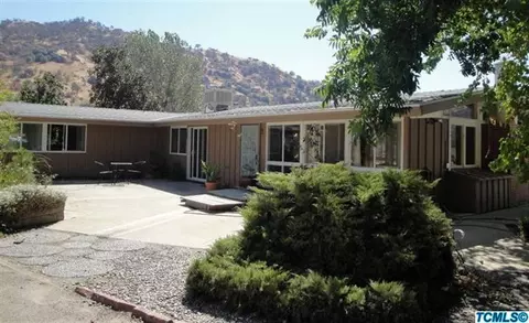 41759 N North Fork Dr, Three Rivers, CA 93271 photo 2