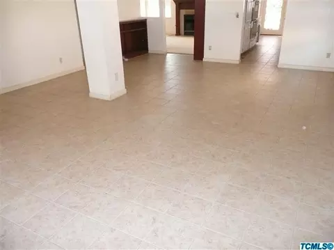 2139 E Kaweah Ct, Visalia, CA 93292 photo 2