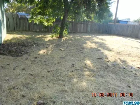 401 Elm St, Hanford, CA 93230 photo 5