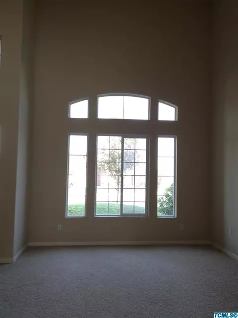 4235 E Cambridge Ave, Visalia, CA 93292 photo 27