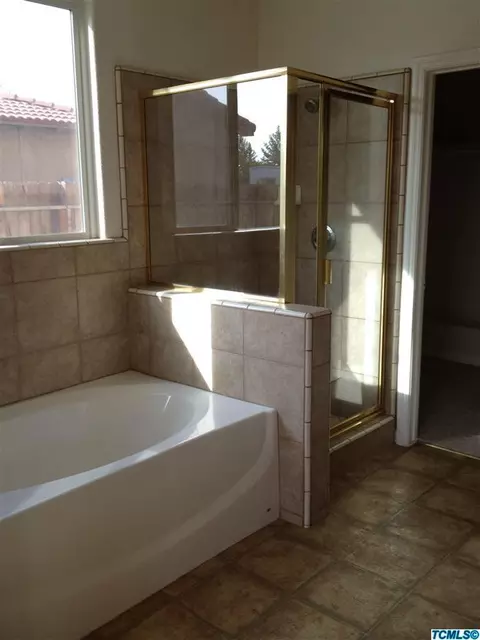 4235 E Cambridge Ave, Visalia, CA 93292 photo 26