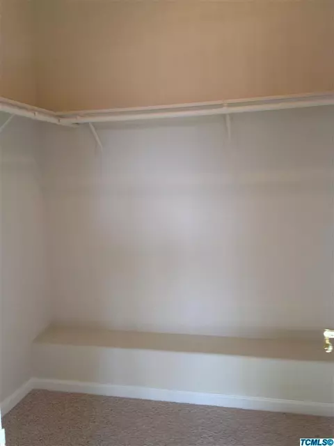 4235 E Cambridge Ave, Visalia, CA 93292 photo 13