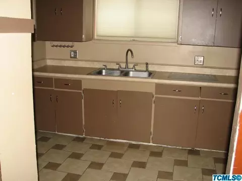 337 S C St, Exeter, CA 93221 photo 4