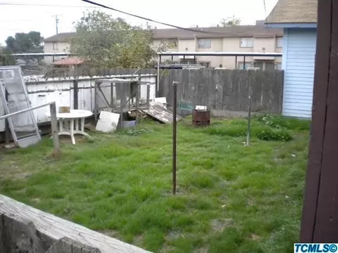 301 E 9th St, Hanford, CA 93230 photo 18