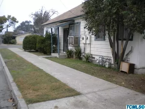 301 E 9th St, Hanford, CA 93230 photo 12