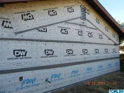 965 E Park Way, Dinuba, CA 93618 photo 3