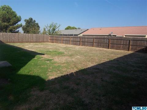 1676 Maple Ct, Tulare, CA 93274 photo 14