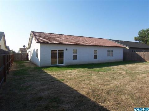 1676 Maple Ct, Tulare, CA 93274 photo 15