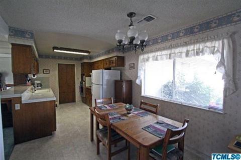 1237 W Eymann Ave, Reedley, CA 93654 photo 7