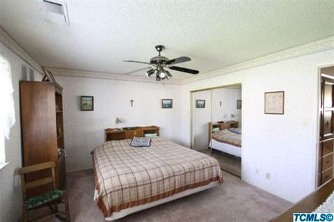 1237 W Eymann Ave, Reedley, CA 93654 photo 24