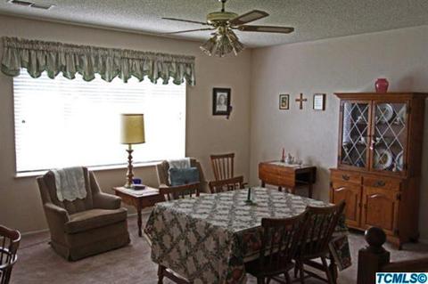 1237 W Eymann Ave, Reedley, CA 93654 photo 16