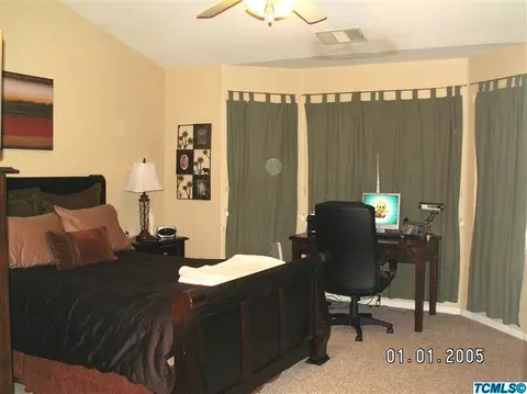 3633 E Oak Ct, Visalia, CA 93292 photo 7