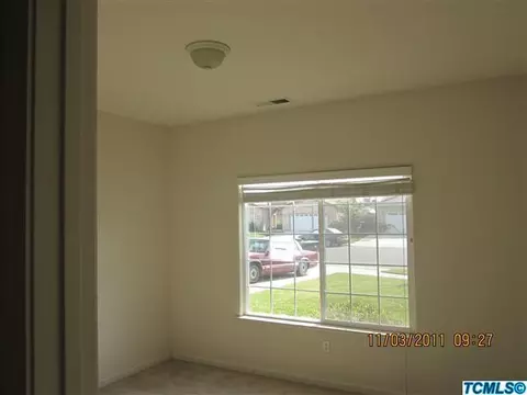 1039 Par Ave, Lemoore, CA 93245 photo 6