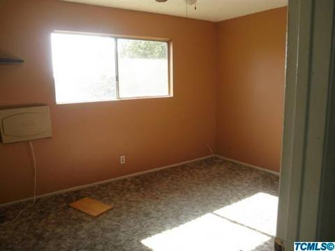 3127 E Laurel Ave, Visalia, CA 93292 photo 7