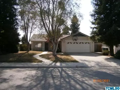 4223 E Paradise Ave, Visalia, CA 93292 photo 1