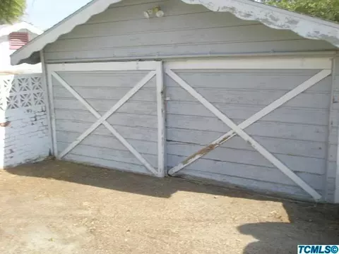 539 Philippine St, Taft, CA 93268 photo 9